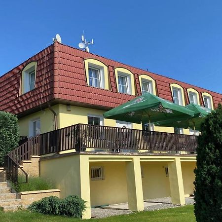 Penzion Kamejk Kamyk nad Vltavou Extérieur photo