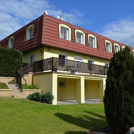 Penzion Kamejk Kamyk nad Vltavou Extérieur photo