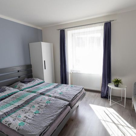 Penzion Kamejk Kamyk nad Vltavou Extérieur photo